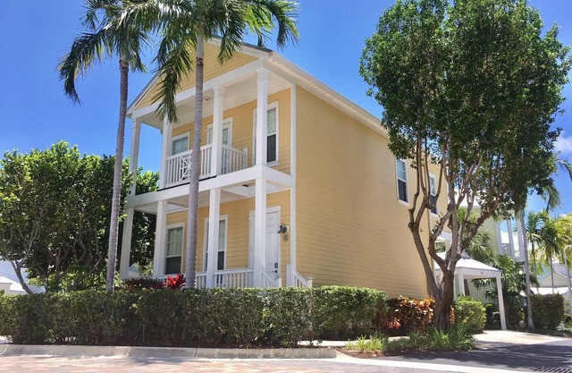 132 Anglers Reef Islamorada- POOL, DOCK, BIKES INCL