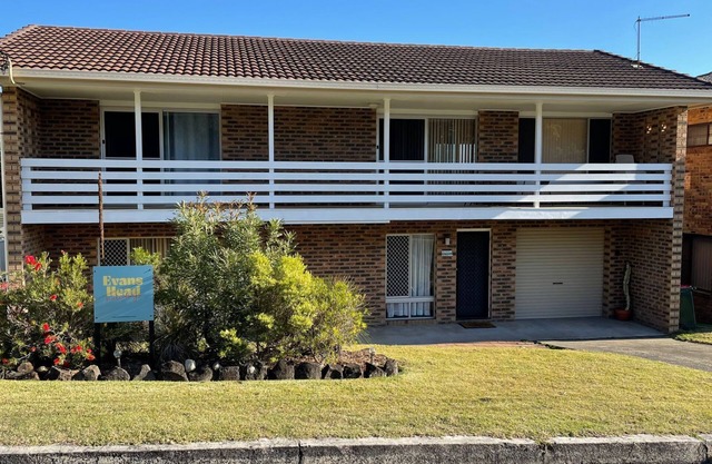133 Ocean Drive - Headland Paradise