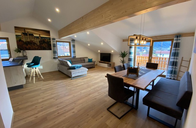 133m² apartment in Bayerniederhofen * Mountain and castle view