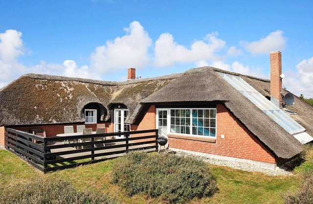 14 person holiday home in Ringkøbing-By Traum