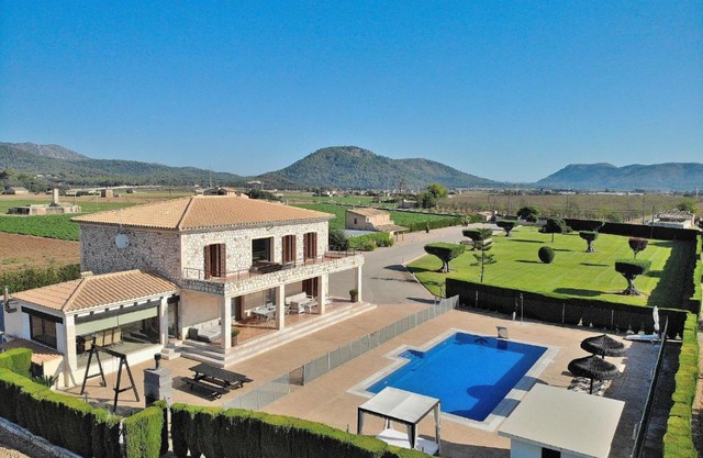 140 Villa Son Ferragut VT2073 by Mallorca Charme