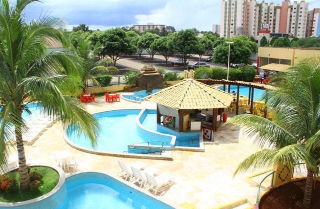 1403 AP 2 Quartos , banheira de hidro privativa, bebidas liberadas nas piscinas , internet no ap, proximo ao shopping singapura