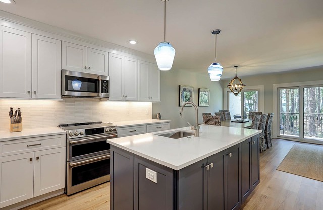1468 Sound Villas- Coastal Chic and Calibogue Sound Views