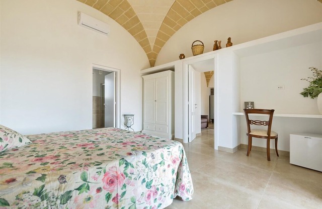 1494 Villetta Evelyn