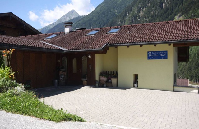 150 m² Apartment ∙ 3 bedrooms ∙ 8 guests