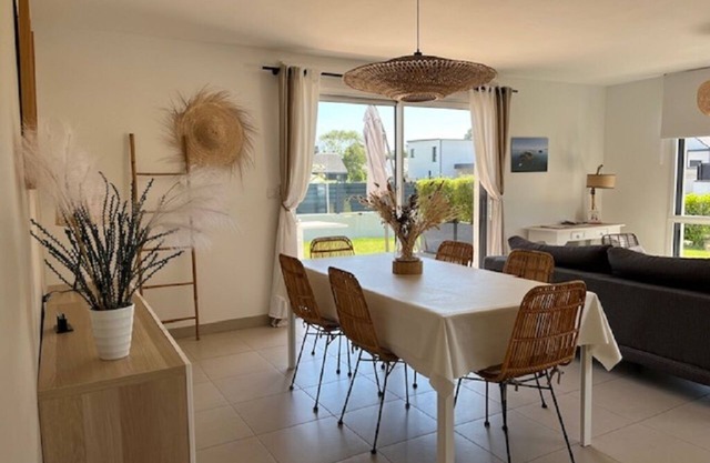 150 m from the sea, bungalow rated 4 *, enclosed garden, parking, WIFI