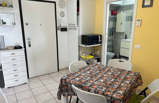 150 mt from the beach of Lido di Fano, Holiday Home, for families