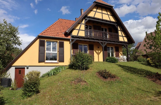 150m² house with garden