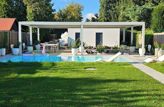 150m² Luxurious City Home + Pool + Garden + Koi Pond + Kids Playground + Kitchen