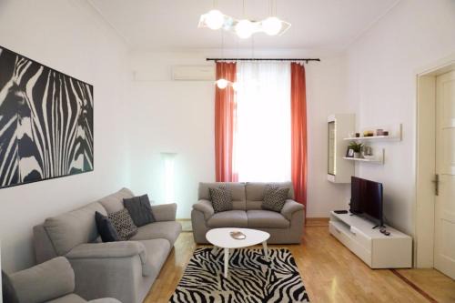 155sqm 4 BDR NEW Wake up in Belgrade for 9