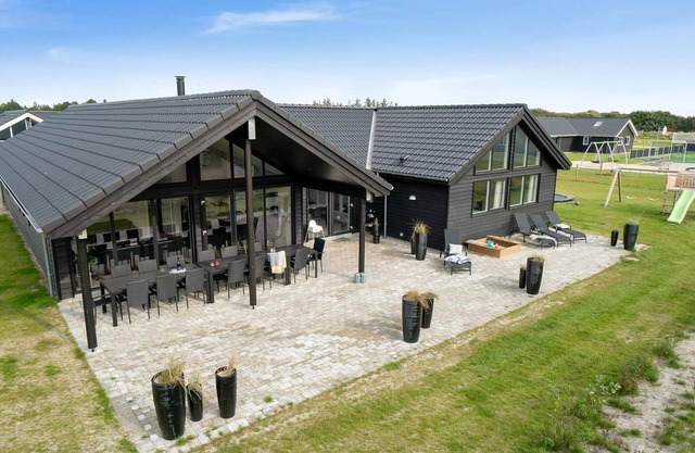 16 person holiday home in Nørre Nebel