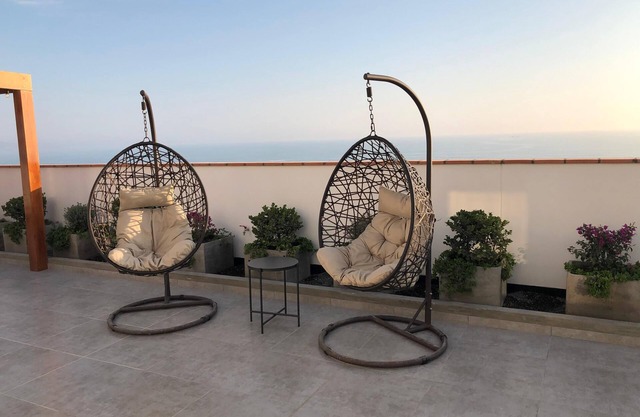1602 - Exclusive Ocean View Apartment