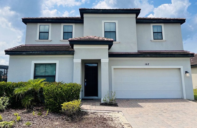 167CC: 4 Bedroom Spacious Private Pool Home! 2 King Master Suites!- Resort Amenities