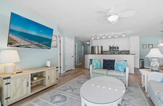 16A - Newly renovated in 2023! Ground Level 2 bedroom/2 bath condo on Oyster Bay Golf Links