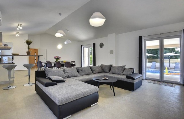 170 m² House ∙ 3 bedrooms ∙ 8 guests