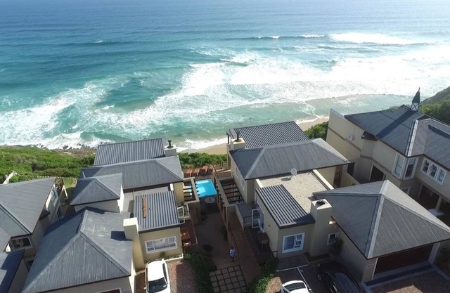 Brenton The Rocks 