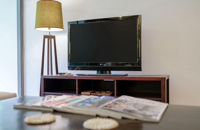 180 meters from bang Tao beach, 3 mins walk. Near boat avenue and Laguna