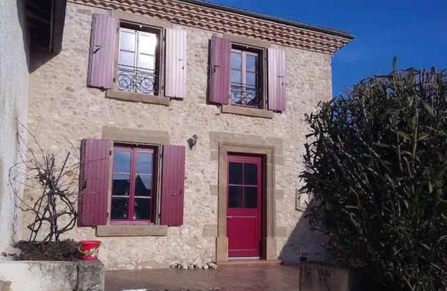 1850 Traditional Stone House with secured pool