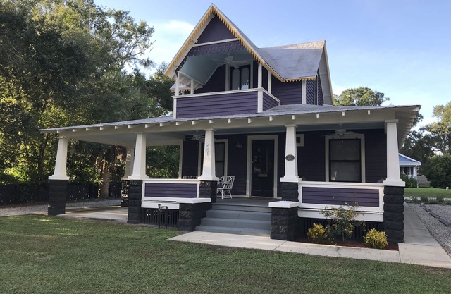 1887 Royellou House 3BR 2BA