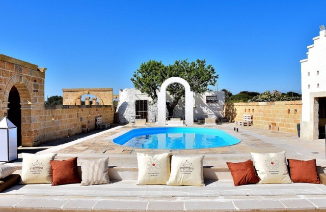 1900 farm with swimming pool, yard, olive grove, fruit trees and views of the sea