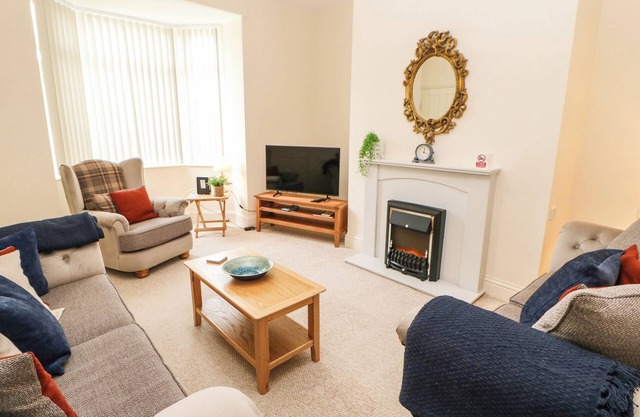 195 DURHAM ROAD, family friendly, with a garden in Consett