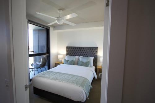 1Bed Apartment - Valley Fringe - Free Parking