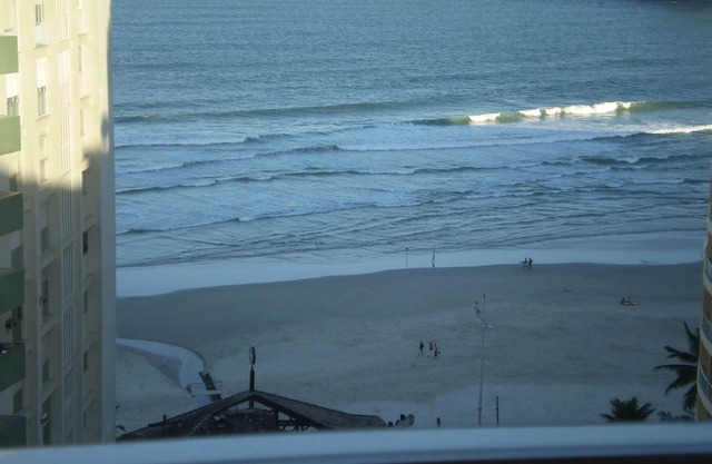 1Bedroom Pitangueiras-Guarujá great location, wide view of the beach