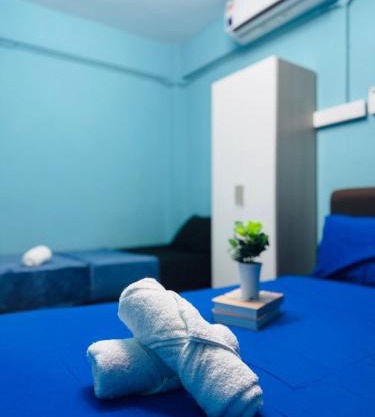 1br 3pax near usm Netflix Malaysian guest only