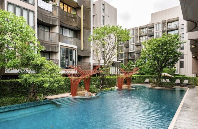 1BR condo resort style. Centre of Sukhumvit
