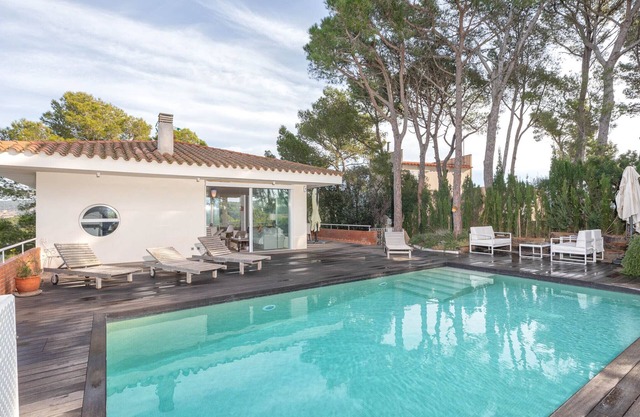 1FERR 01 - Luxury house with private swimming pool near the beach of Llafranc