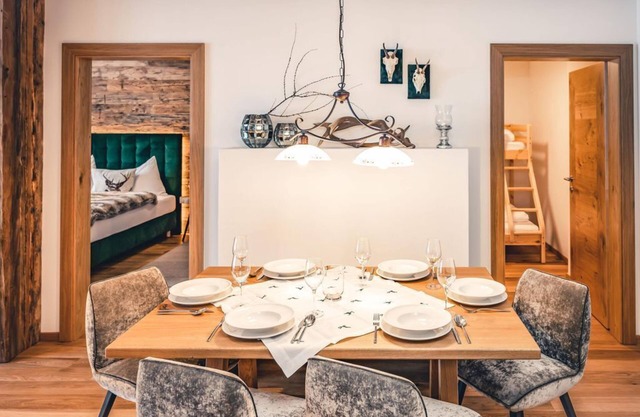 2 - 5 person chalet - Lux Alp Chalet