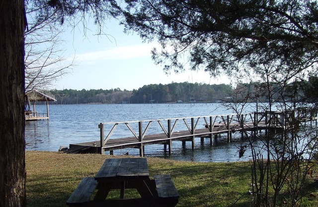 2 acre Waterfront cottage!!!