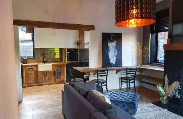 2 BDR House - Ideal for Short Breaks & Contractors