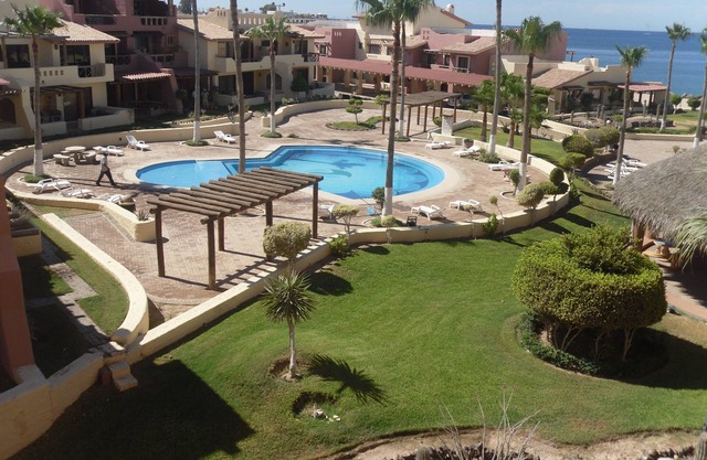 2 Bdrm/2 Bath Oceanfront Rocky Point Condo, 4 Hr. Drive from Phoenix