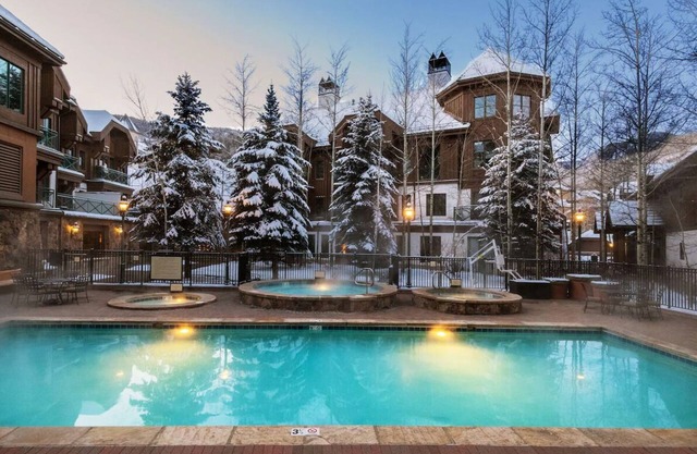 2 BDRM HYATT Mountain Lodge Beaver Creek. Steps to Village 1/21/25-1/25/25