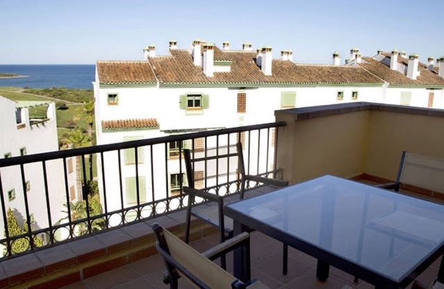 2 bedroom apartment with garden block 1 (Apartment 5)