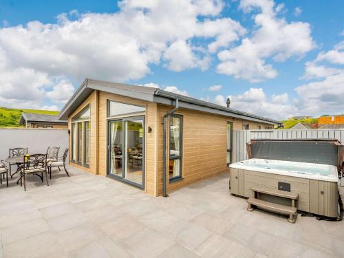 2 Bed in Auchenmalg 88645
