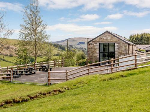 2 bed in Brecon BN100