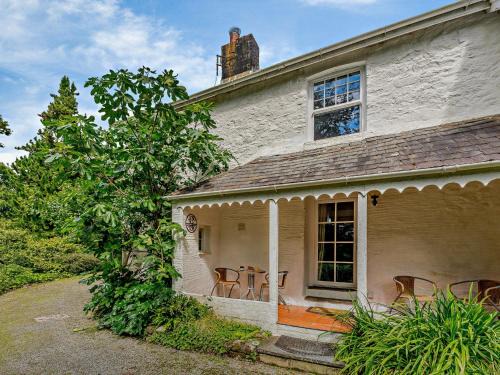 2 Bed in Machynlleth 93079