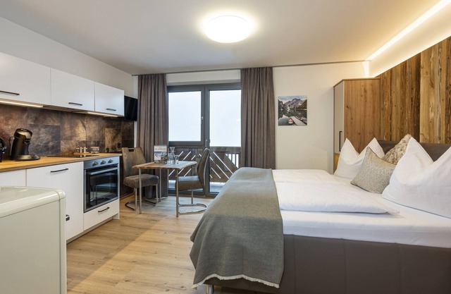 2 Bed Studio Panorama