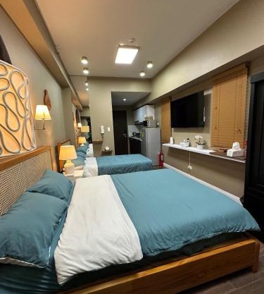2 Bed Suite at Air Residences Condo, Ayala Ave Makati