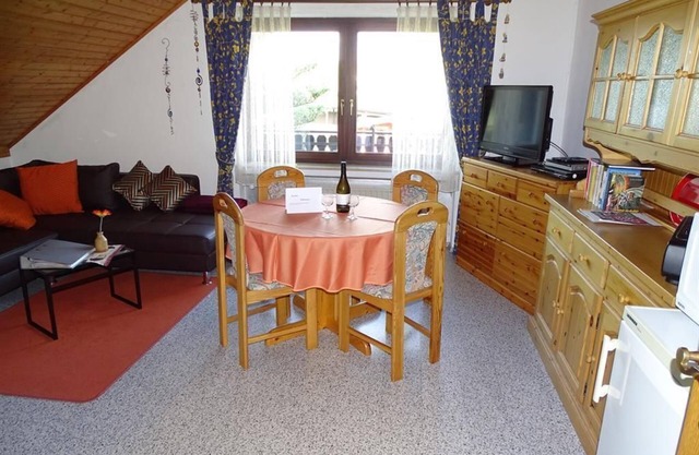 2-bed vacation apartment - Maifeld - Ferienwohnungen Weber-Mans
