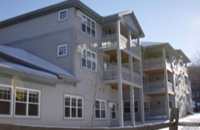2 Bedroom 2 bath in Wyndham Smugglers’ Notch Resort Village. Ski in-out