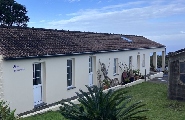 2 bedroom 2 bathroom private house with air conditioning Casa Comprida 299/AL