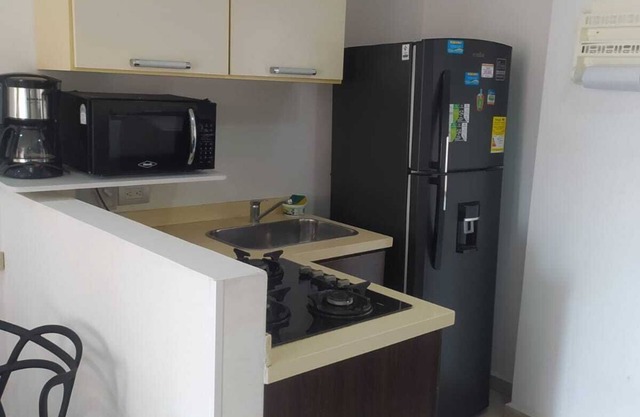 2 BEDROOM 2 BATHROOM WITH DOORMAN