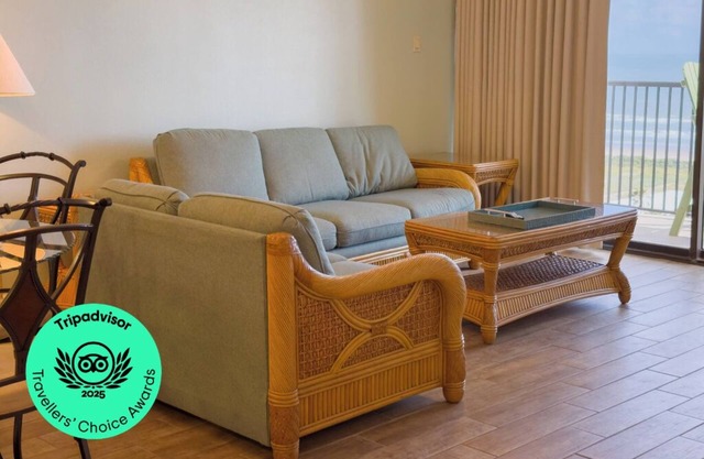 2 Bedroom 2 Bathroom Condo #1006