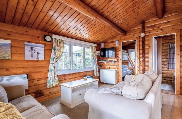 2 bedroom accommodation in Blaenau Ffestiniog