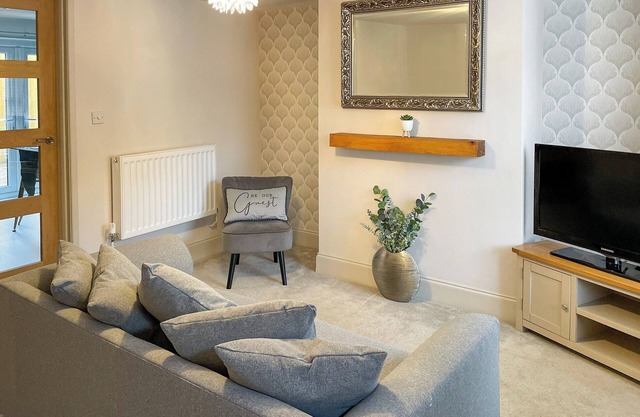 2 bedroom accommodation in Gorleston-on-Sea