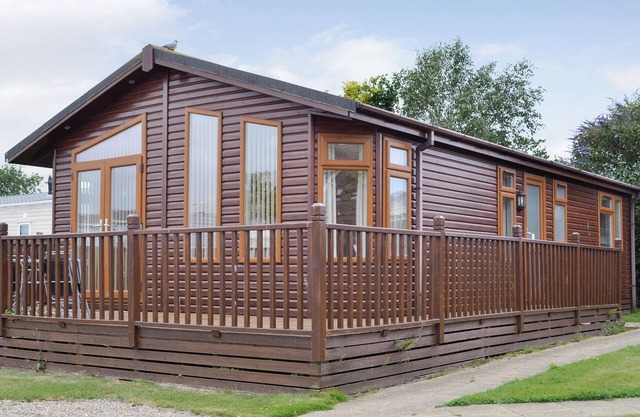 2 bedroom accommodation in Hopton-on-Sea, Great Yarmouth