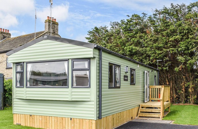 2 bedroom accommodation in Knaresborough